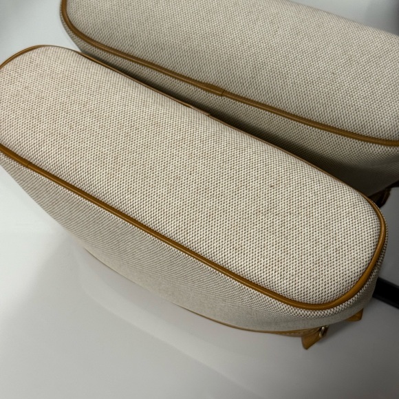 Paravel Toiletry Bag - Picture 10 of 17